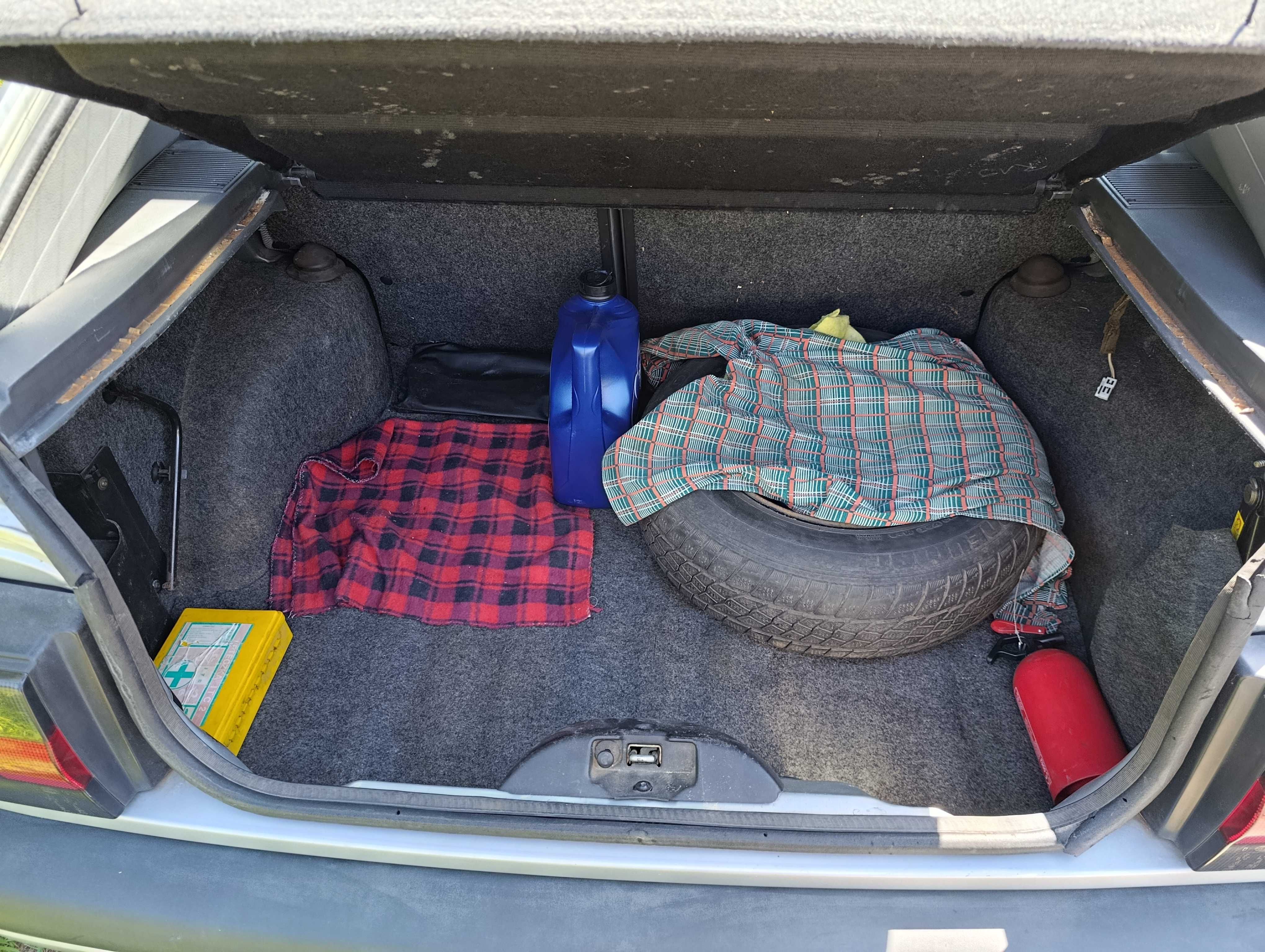 Renault 19 hatchback