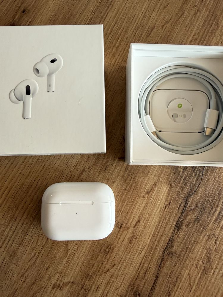 Apple AirPods Pro 2