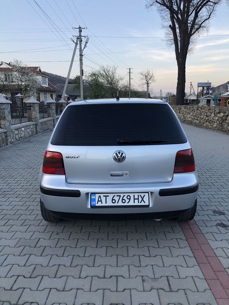 Volkswagen Golf 4