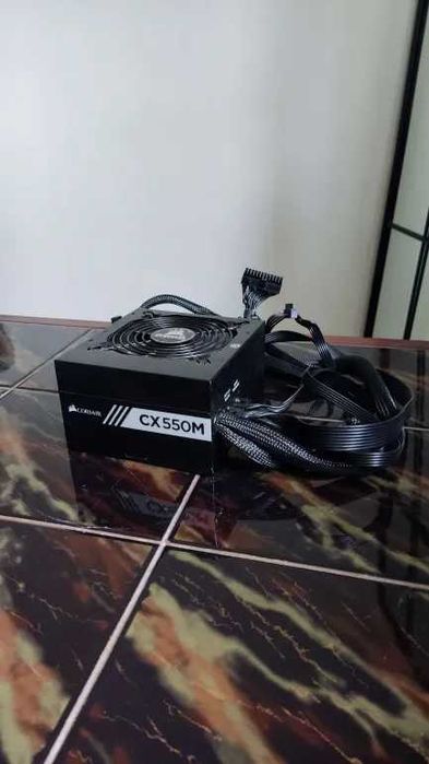 Zasilacz CORSAIR CX550M 550W ATX 80 Plus Bronze