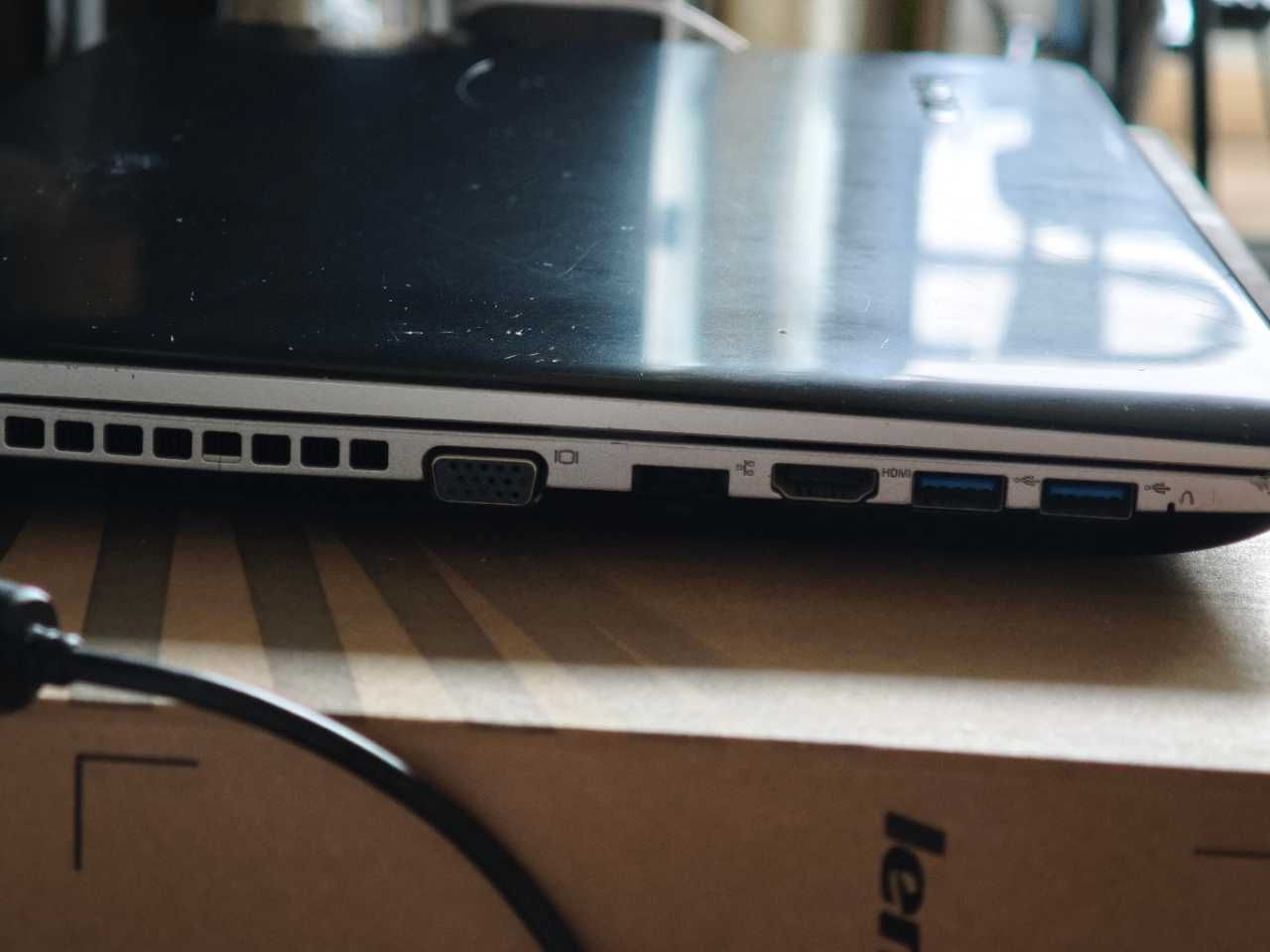 Laptop komputer Lenovo Z51-70 15,6 FHD Intel I5 SSHD 1T+ 8G DVDRW