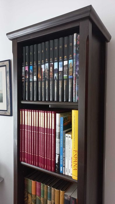 2x Estante livros Ikea preto castanho