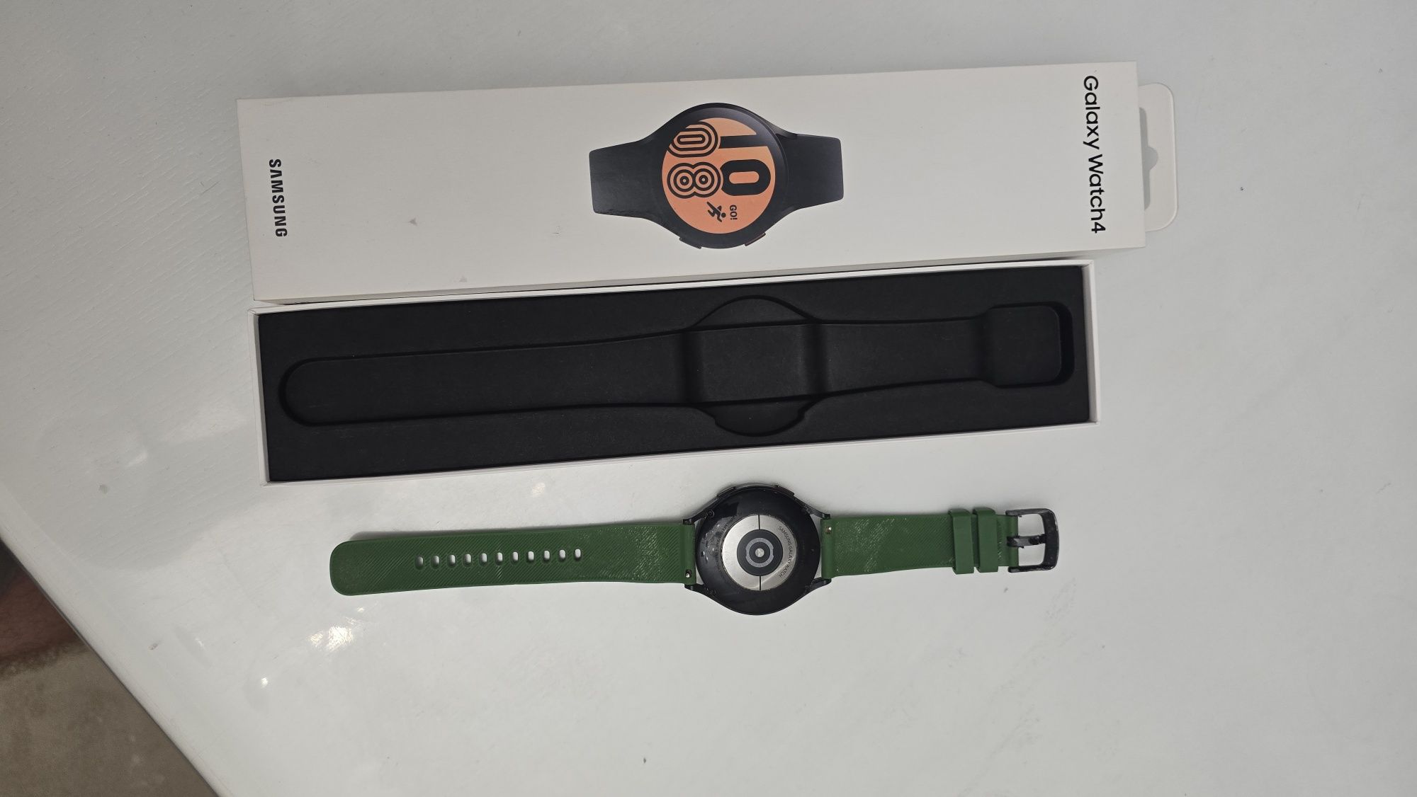 Смарт годинник Samsung galaxy watch 4!