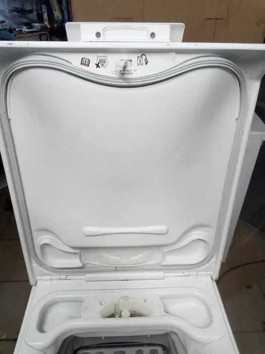 drzwi klapa pokrywa do pralki Electrolux EWT1066