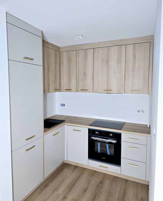 Meble na wymiar / Kuchnie / Szafy / Inne