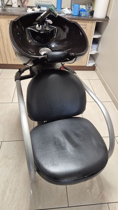Myjka fryzjerska z fotelem