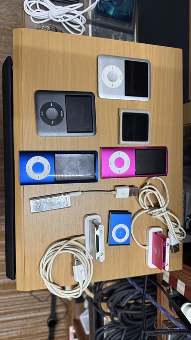 Lote de Ipodes da sony diversos modelos e capacidades