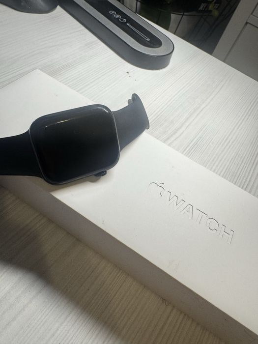 Zegarek Apple watch 7 45mm GPS