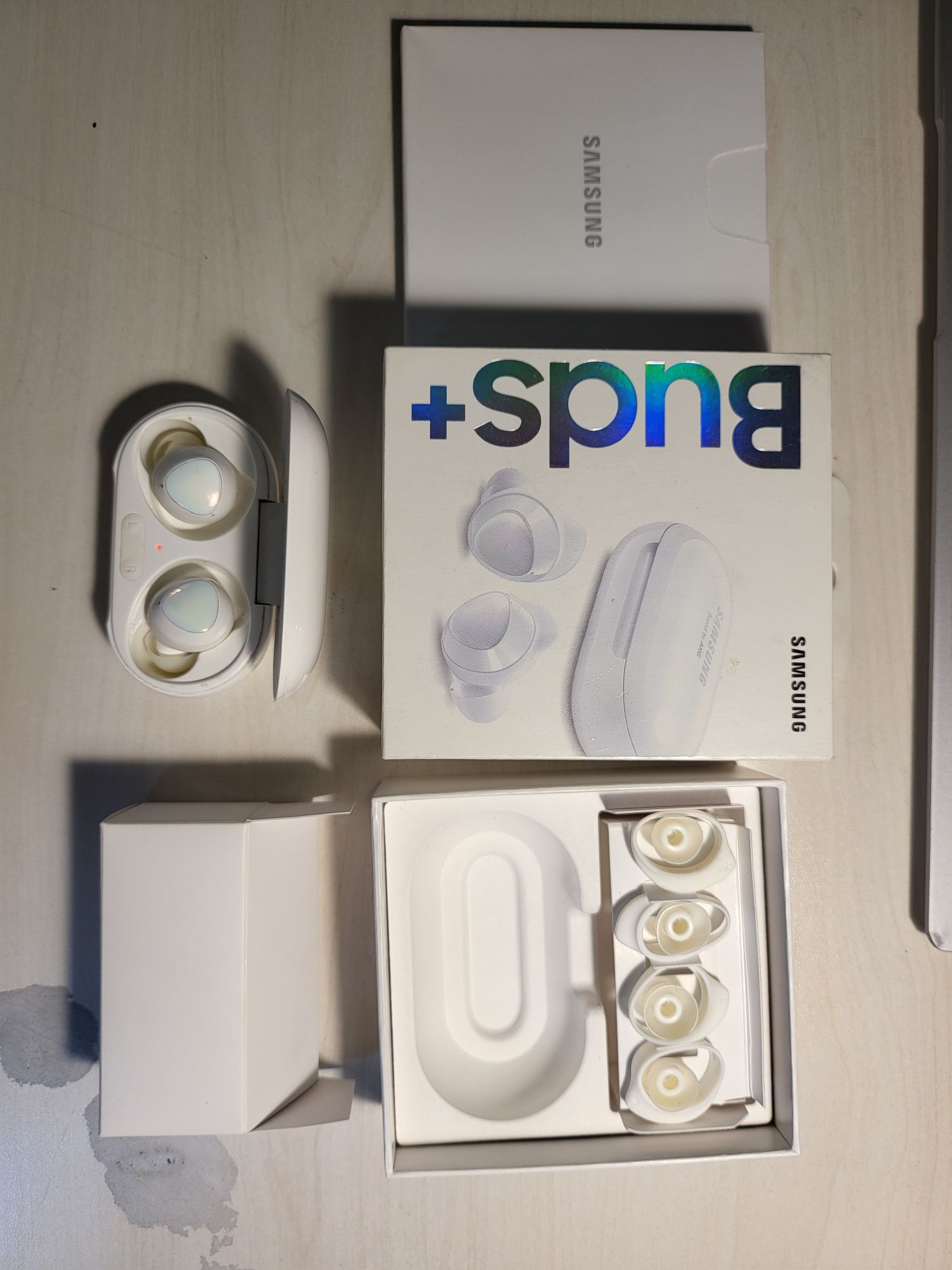 Навушники Samsung Galaxy Buds Plus