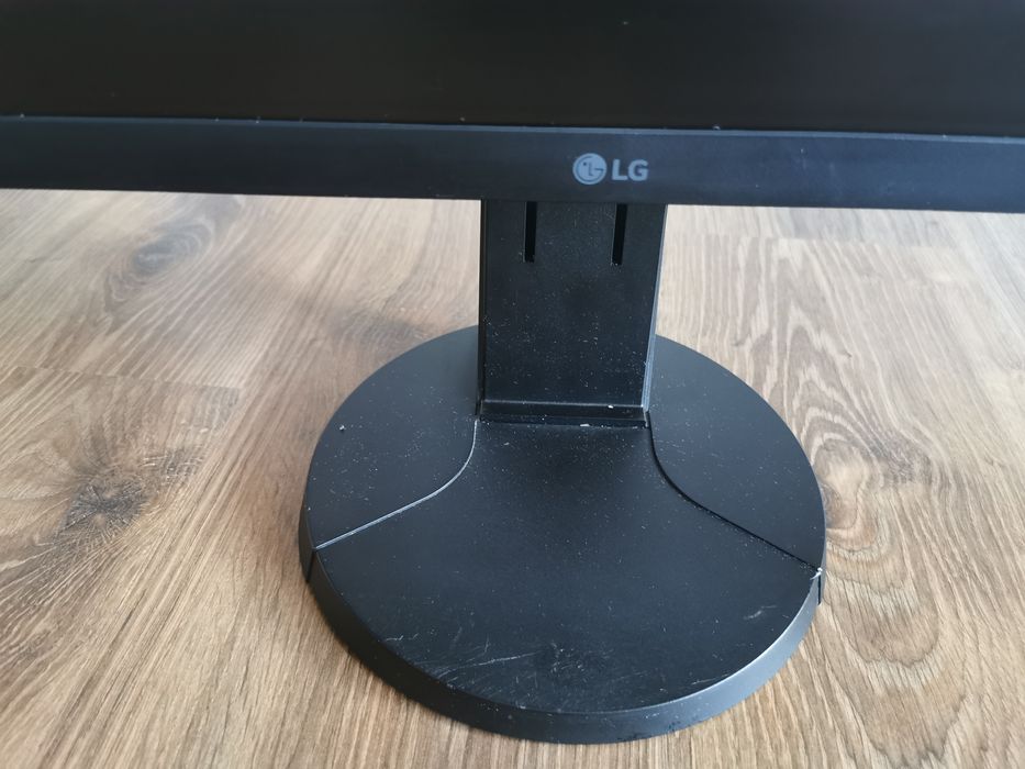 Monitor LG 27BN65YP-B 68,6cm 27″ 1920×1080 Full HD LCD Czarny