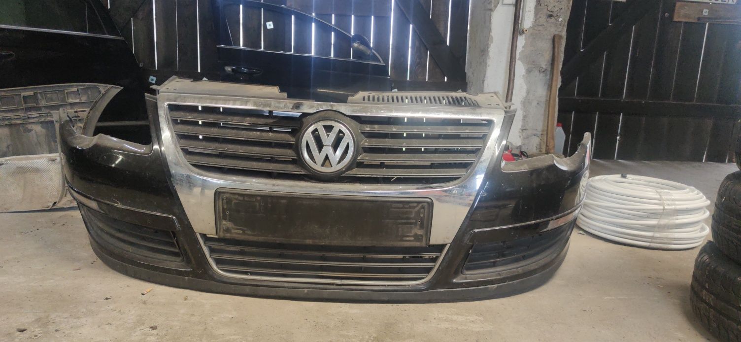 Zderzaki maska przód i tył oraz błotniki Passat b6 sedan