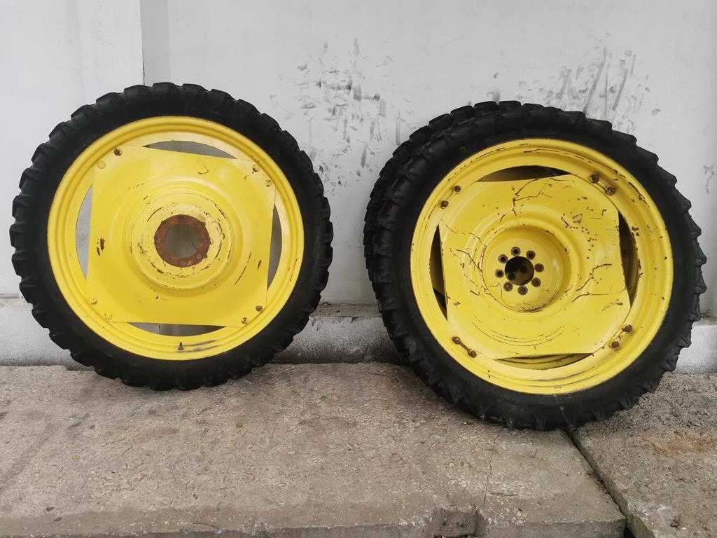 Koła uprawowe wąskie 8.3R44, 210/95R44