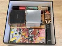 Box kosmetyczny:Sensai,Urban Decay,Tilburry,Laura Mercier itd