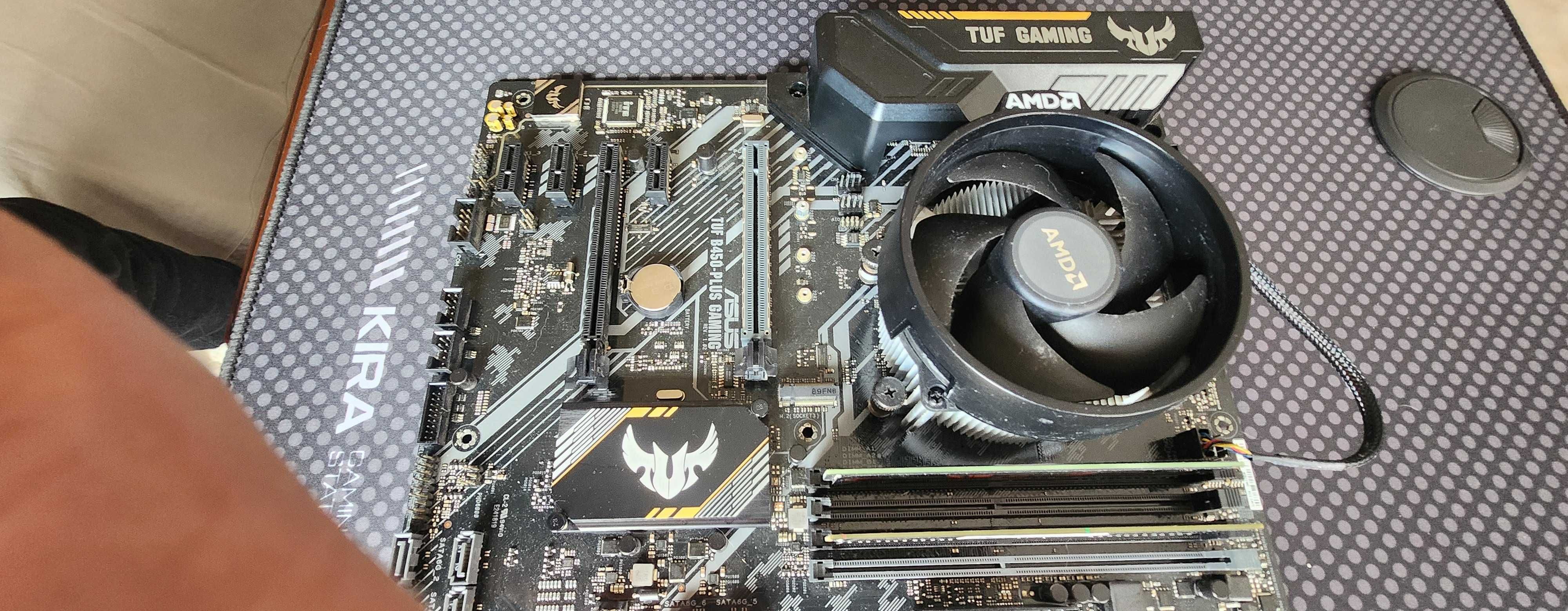 Motherboard asus tuf b450+rysen 3+memorias