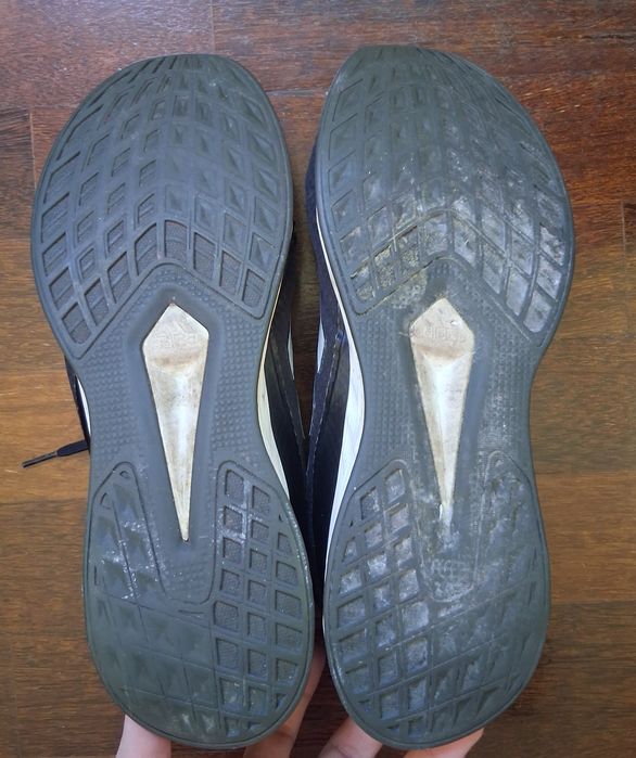 Sapatilhas Adidas desportivas