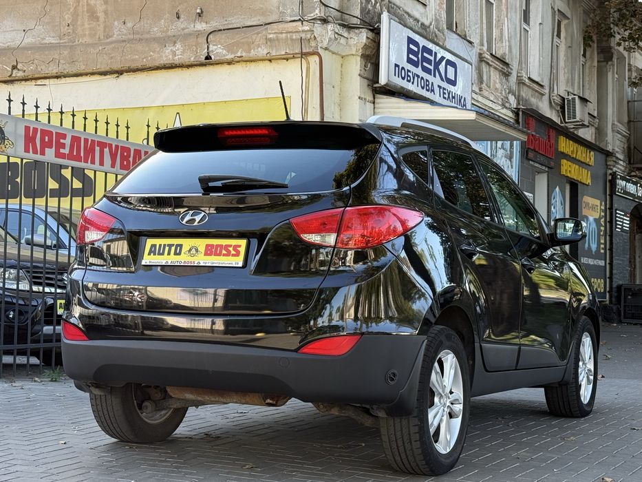 Hyundai Tucson 2013, 2.4 газ/бенз, автомат