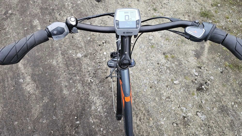 Rower elektryczny damka na Bosch Bergamont E-Line C-N360 Wave