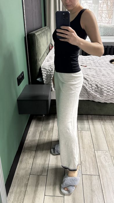 Штани вʼязані світлі