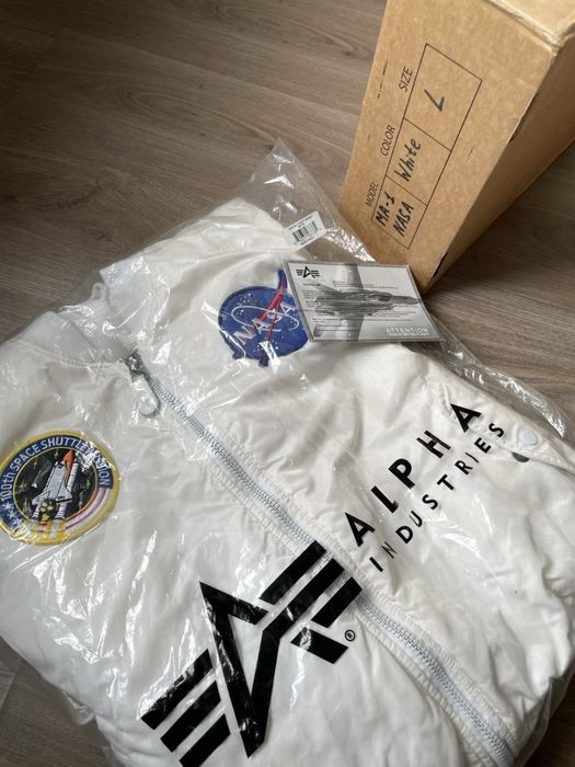 Куртка бомбер Біла NASA Alpha cp Industries Ma-1  wax rl