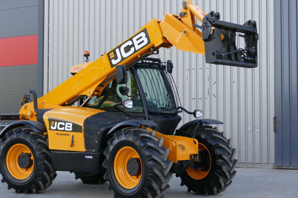 ładowarka teleskopowa jcb 531 70 agri super