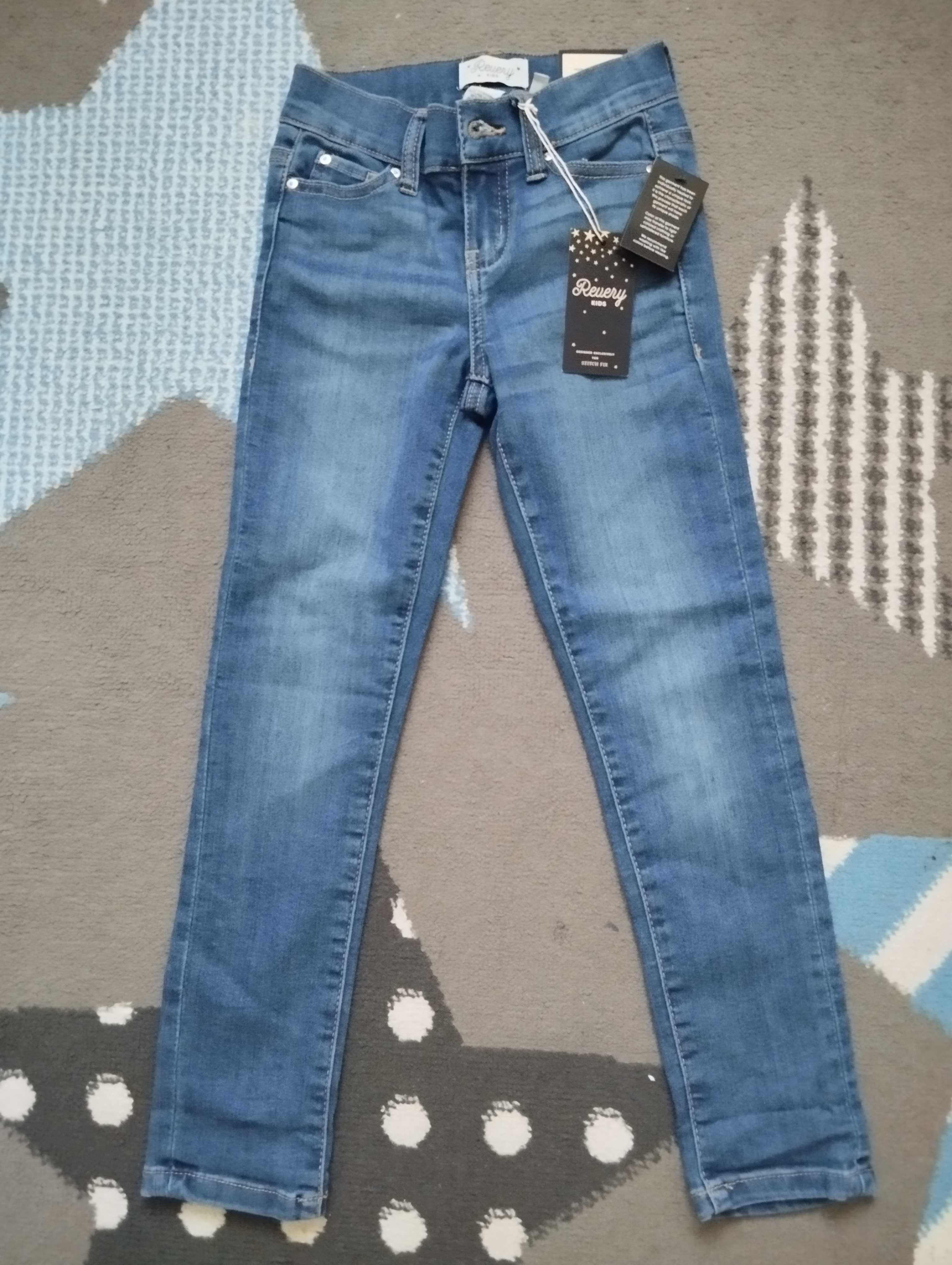 Spodnie jeansowe dla dziewczynki 128cm.