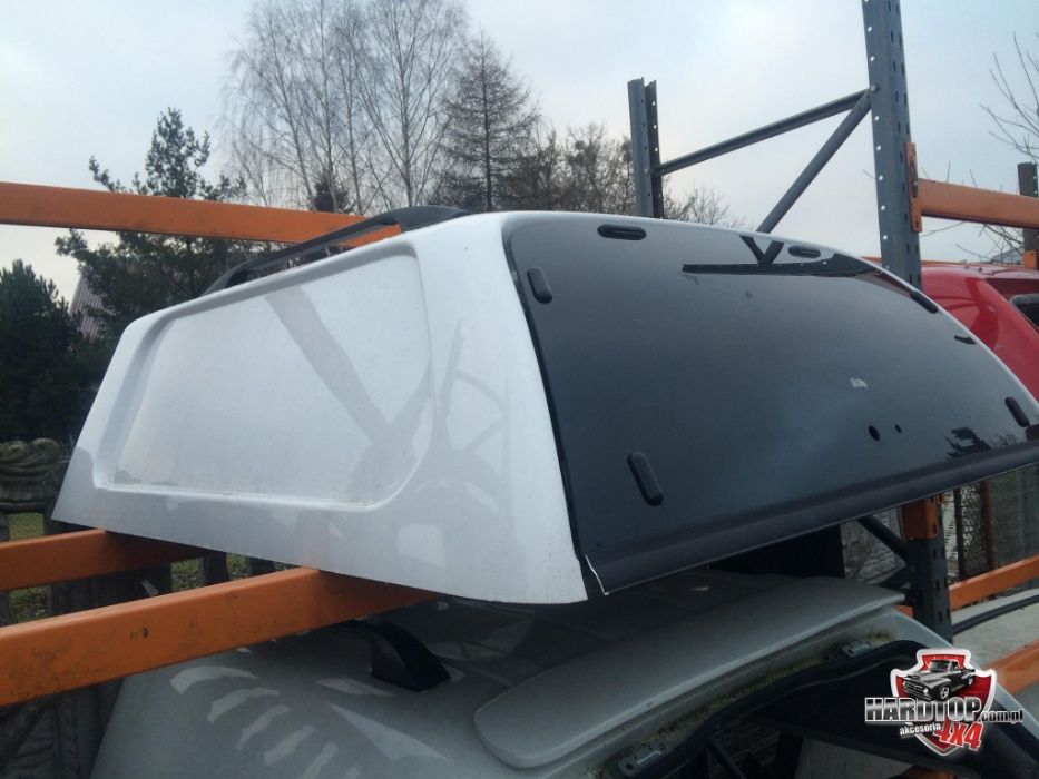 Zabudowa bez szyb Mitsubishi L200 hardtop