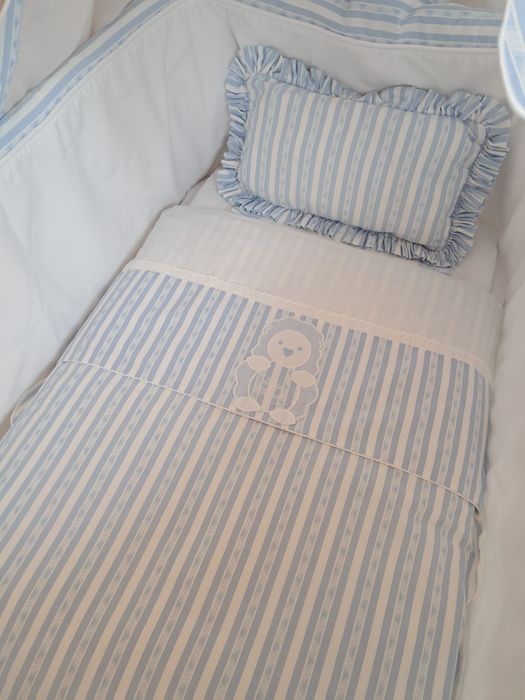 Łóżeczko - kołyska dla niemowlaka