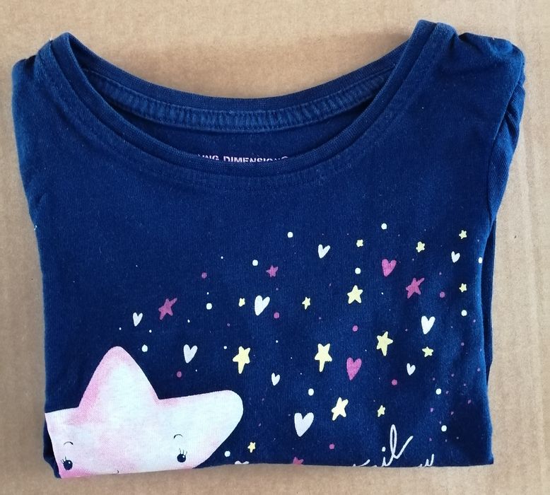 Long-shirt azul com estrelas