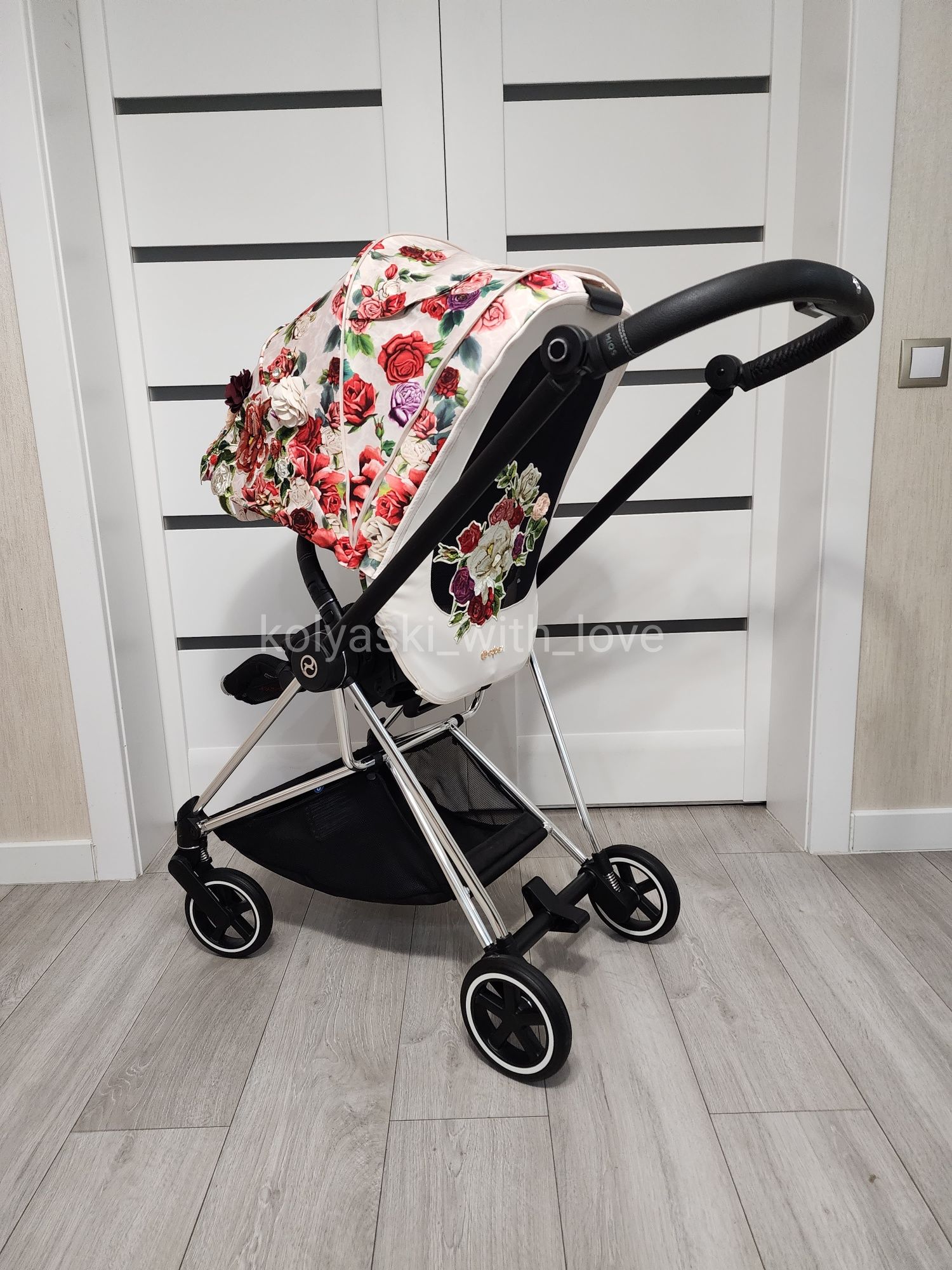Cybex Mios 4.0 Spring Blossom Light Сайбекс Міос візок візочок коляска