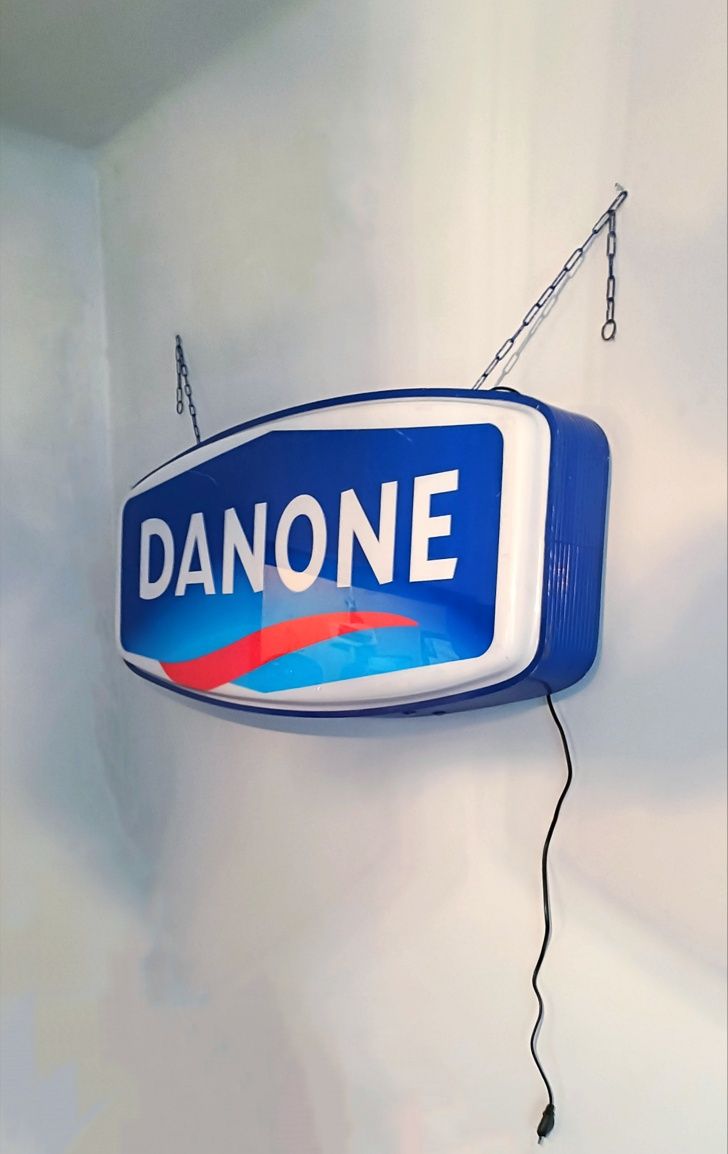 Kaseton Reklamowy Danone