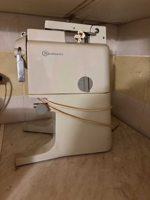 Gastronomiczny robot kuchenny BAUKNECHT A2-1 z akcesoriami