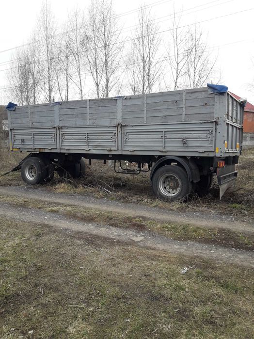 Продам причіп МАЗ в робочому стані є тент все працює.