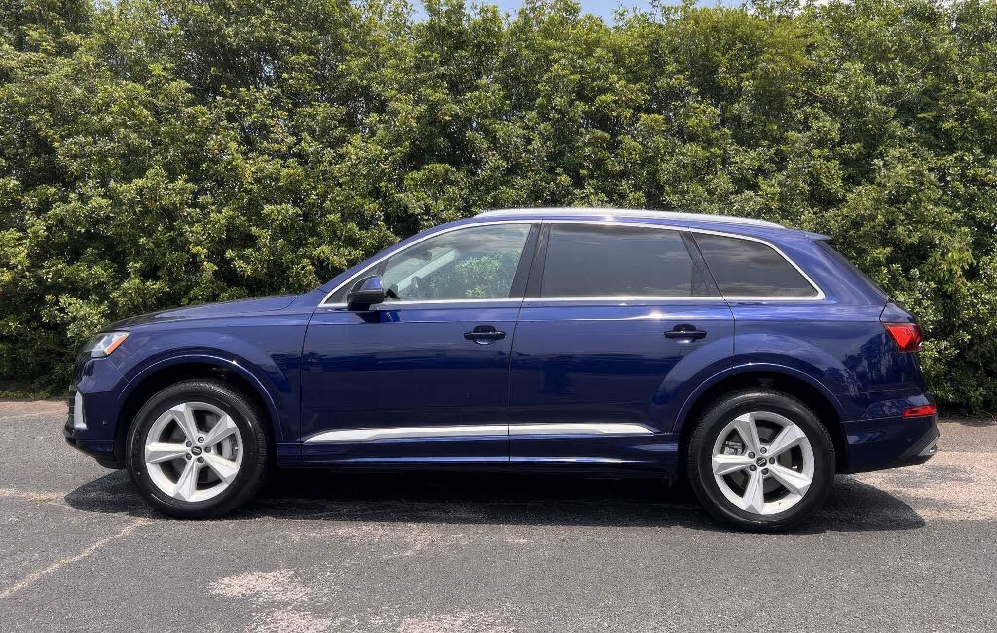 2022 Audi Q7 quattro Premium 55 TFSI