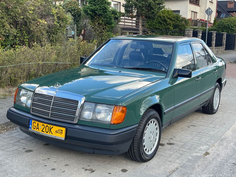 Mercedes-Benz W124 (1984-1993) Mercedes W124, wyjątkowa kolorystyka, 2.0, benzyna, automat