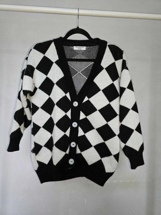 Кардиган на дівчинку