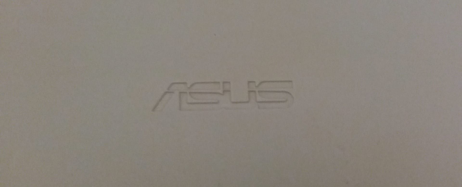 Router ASUS WL 520GU