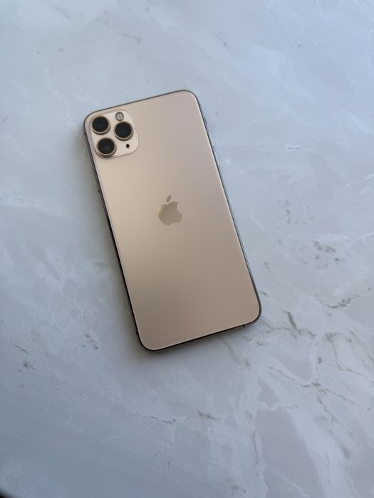 iPhone 11 Pro Max 256gb gold unlock