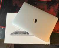 MacBook Pro 13” 2016 i5 8Gb 256gb Silver TouchBar ІДЕАЛ, комплект