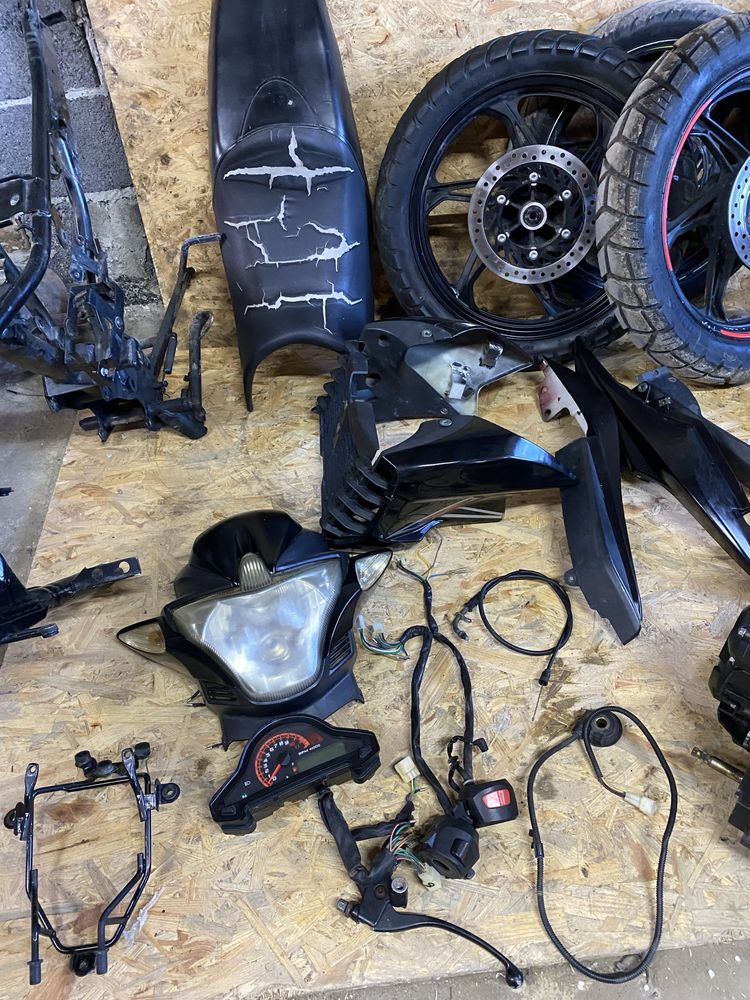 По болтам Lifan KP 200