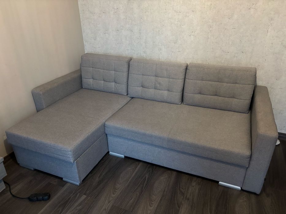 Szara sofa 230x150