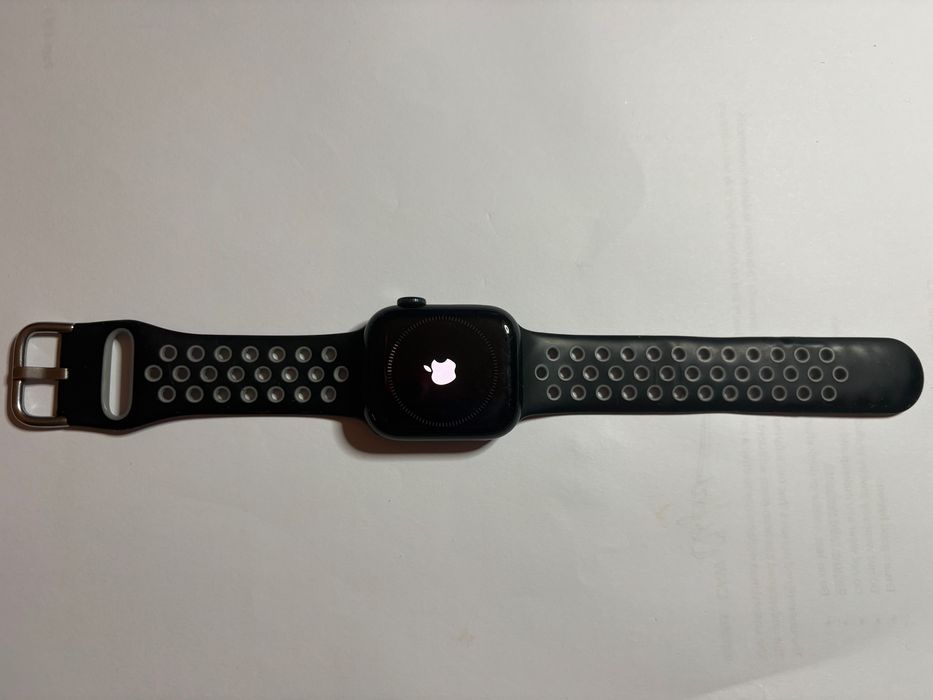 Apple Watch Series 8 41mm Preto