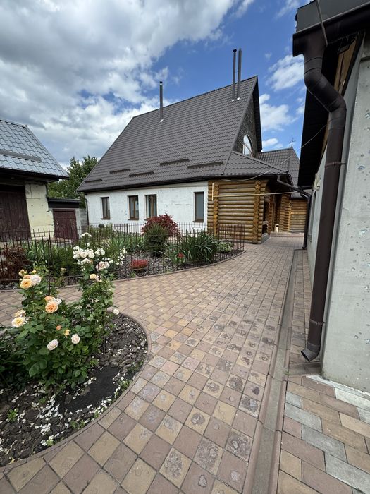 Продам дом с. Королево (сруб)