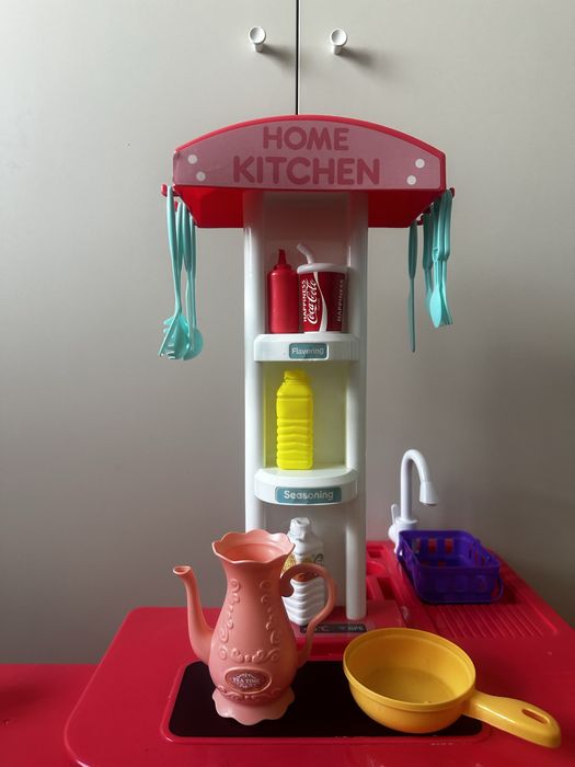 Дитяча кухня зі звуком , набір посуду