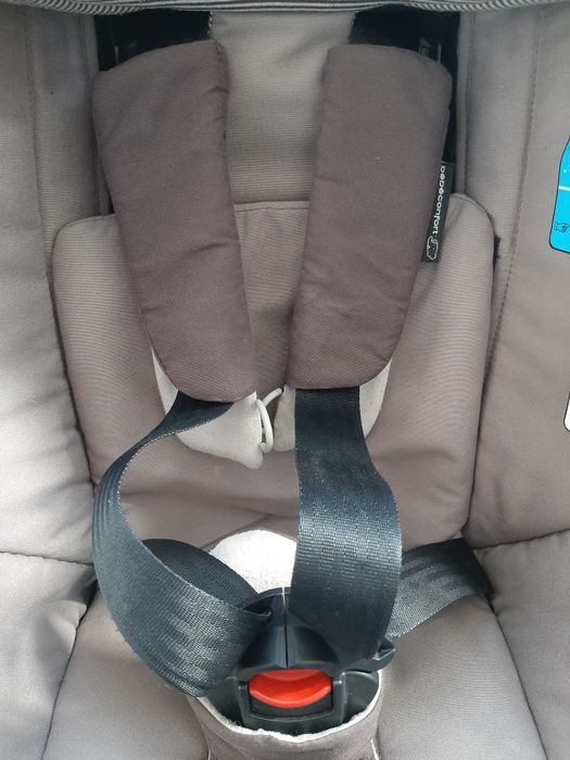 Cadeira Auto BebeConfort Axissfix 360