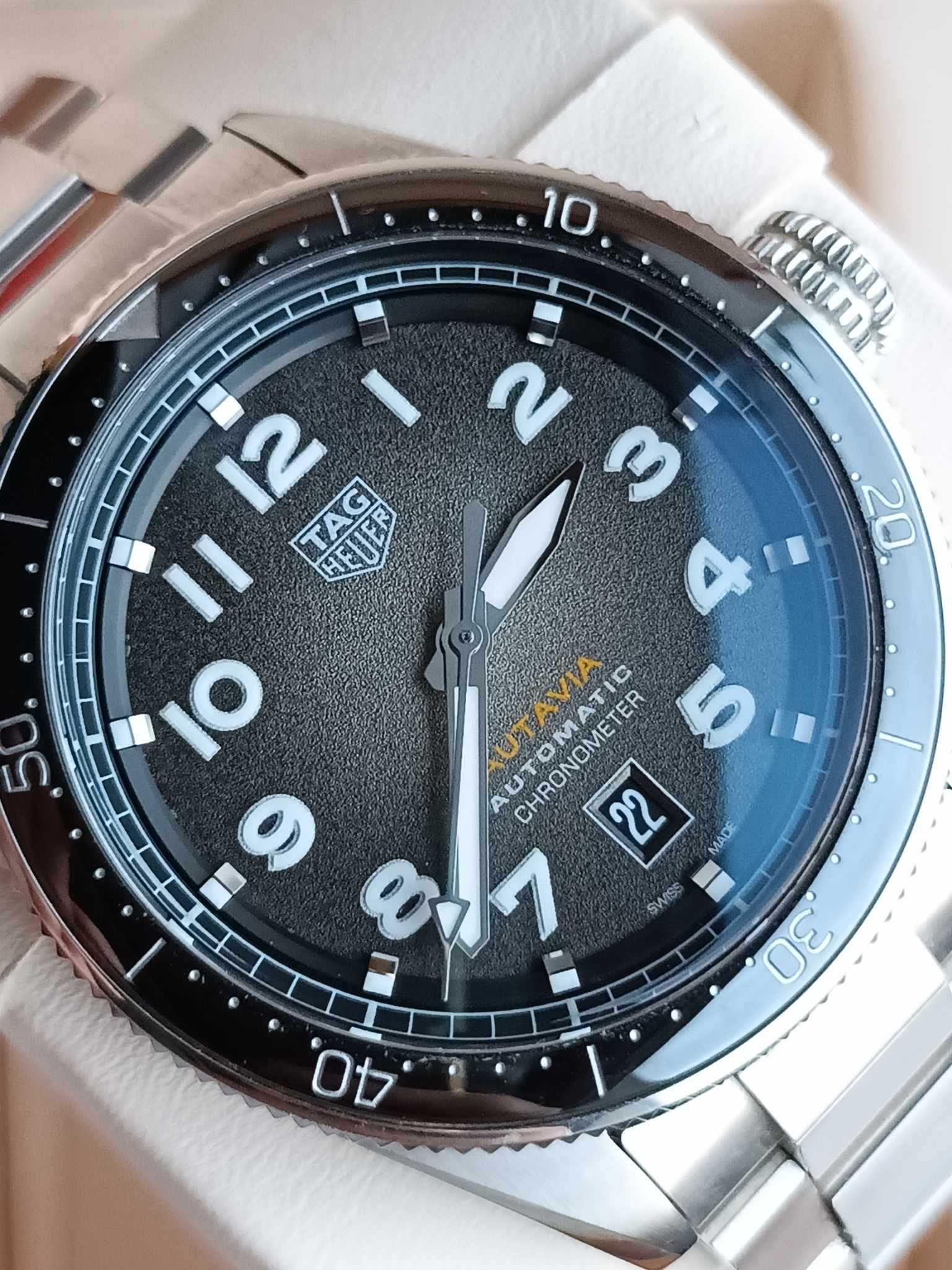 TAG Heuer Autavia 42mm 2022r / pasek + bransoleta