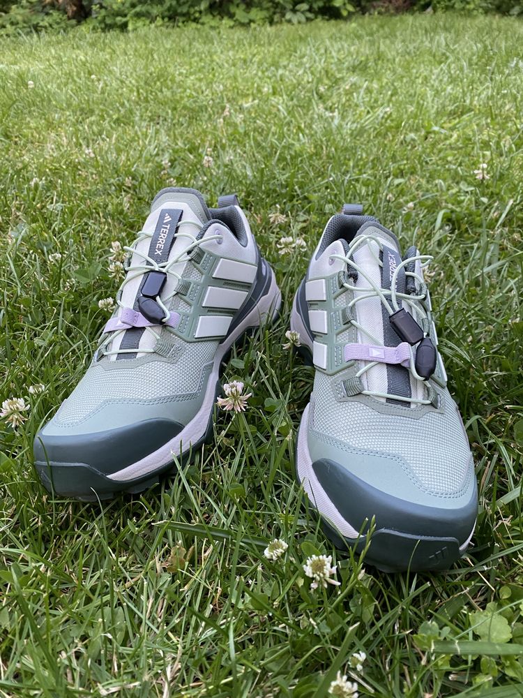 Кросівки Adidas 42 Terrex