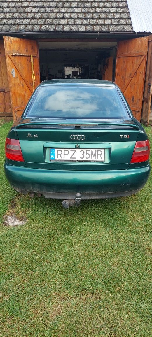 Audi a4 1.9 tdi 1997r
