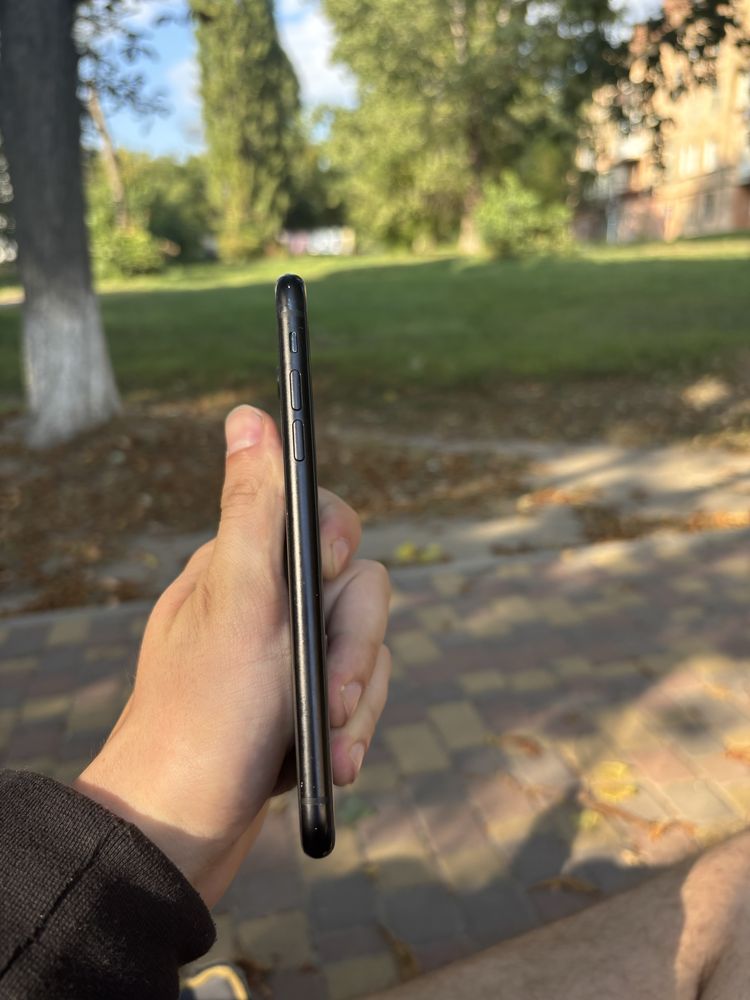 Iphone XR 64 GB!
