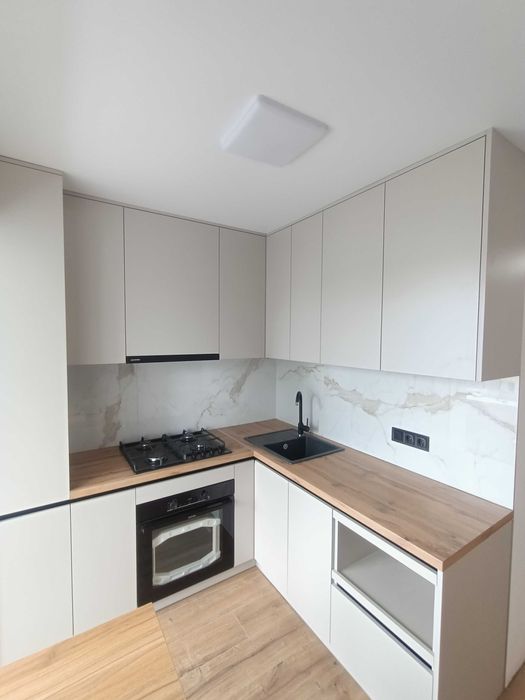 Конструюю меблі під замовлення. Працюю  "Базіс-Мебляр 11"