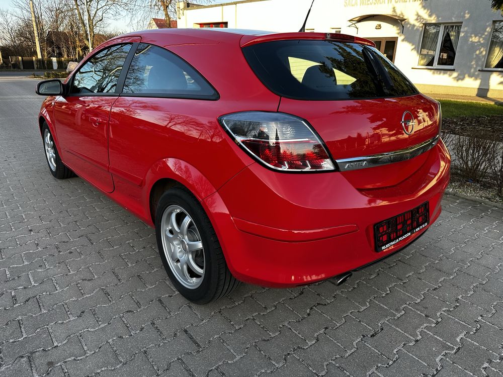 Opel Astra GTC 1,9 D